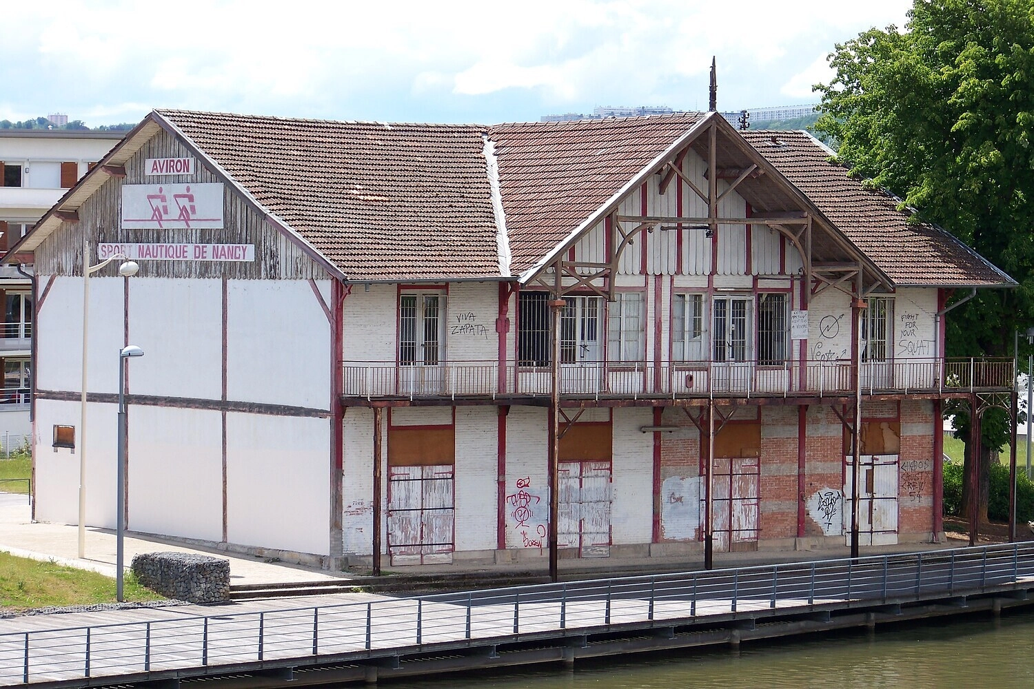 Image média: 💧 Réhabilitation de l’ancien bâtiment d’aviron en un relais vélo